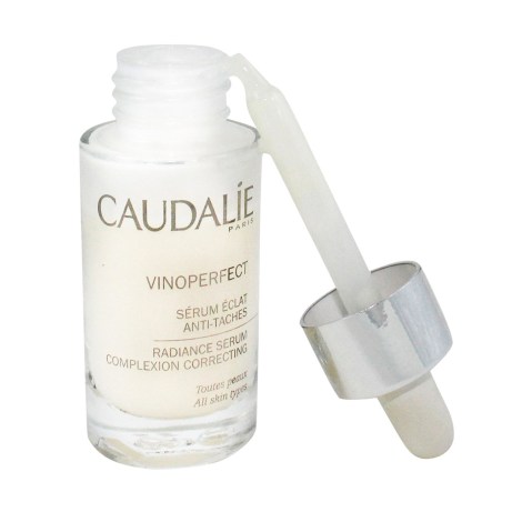 903681359_04_caudalie-vinoperfect-siero-illuminante-anti-macchie-30ml