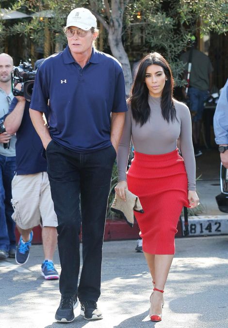 kim-kardashian-bruce-jenner-filming-at-little-next-door-in-west-hollywood-october-2014_1