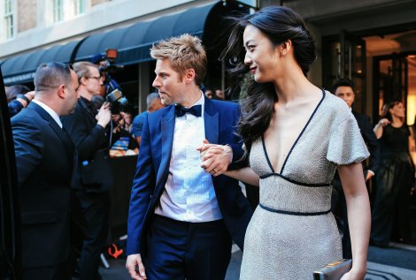 met-gala-2015-phil-oh-entrances-exits-081