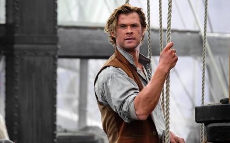 chris_hemsworth_in_in_the_heart_of_the_sea_2015